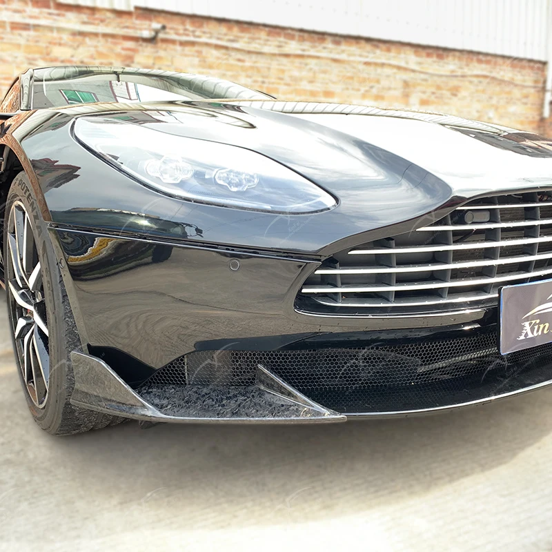 Suitable for Aston Martin DB11 small bumper modification front shovel small front lip carbon fiber front spoiler decoration