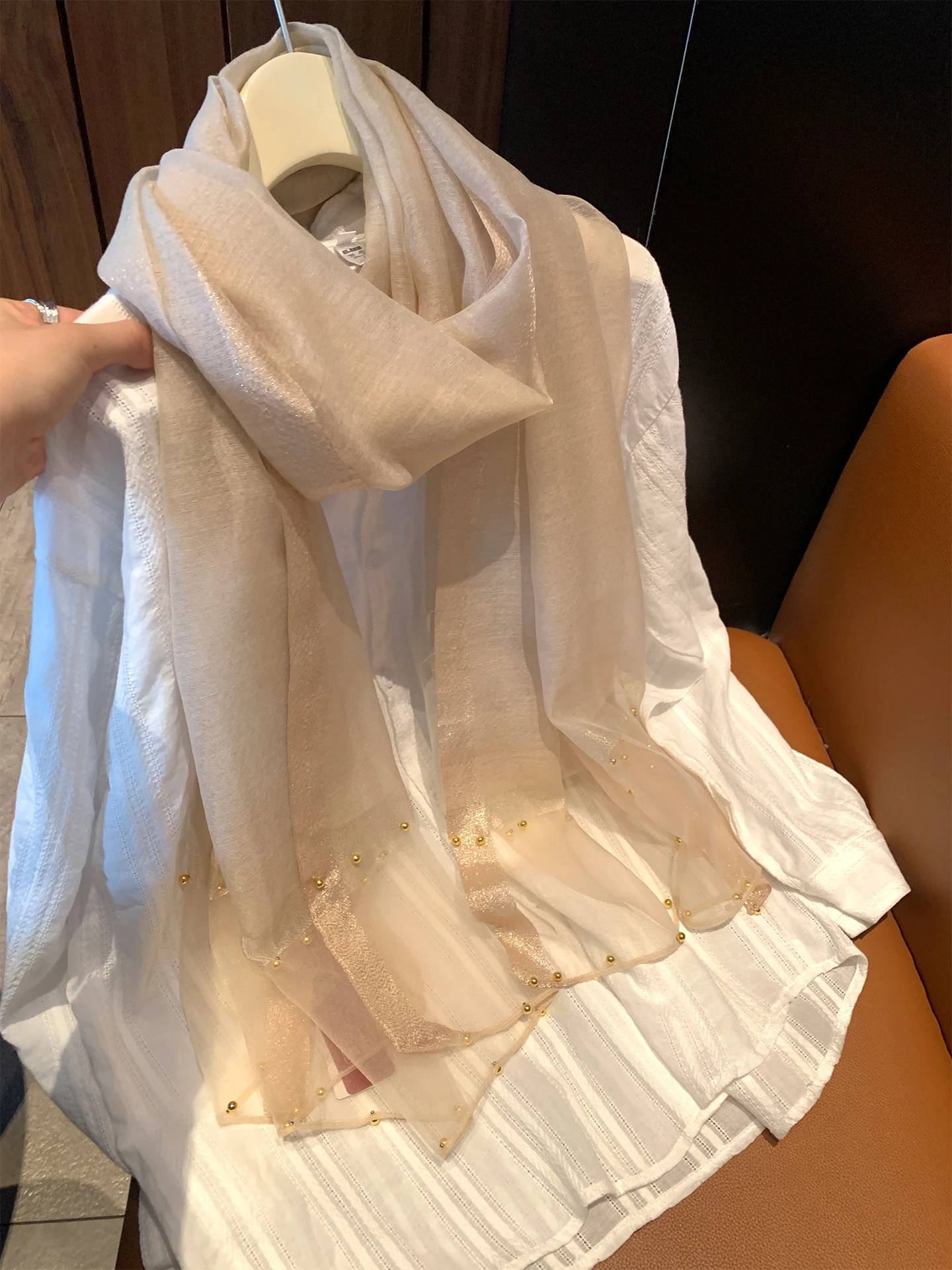 Korean Style Large Scarf Women's Fashion Gentle Personality Silk Scarf Air Conditioned Room Thin Model Versatile Decoration