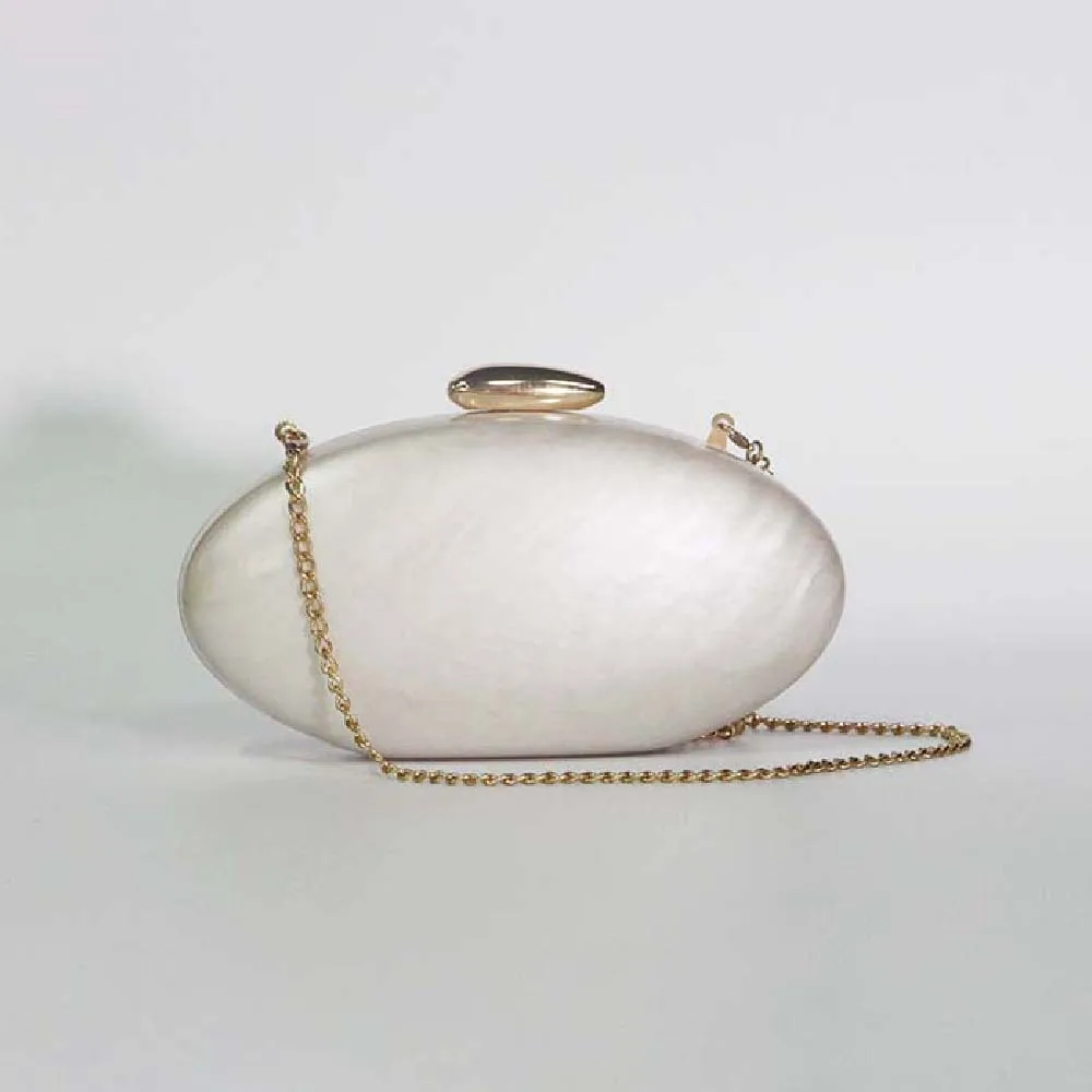 حقيبة يد نسائية بيضاوية من الأكريليك للسهرة حقيبة كروس عادية فاخرة بسلسلة طويلة تناسب الهاتف لحدث حفلات الزفاف والولائم