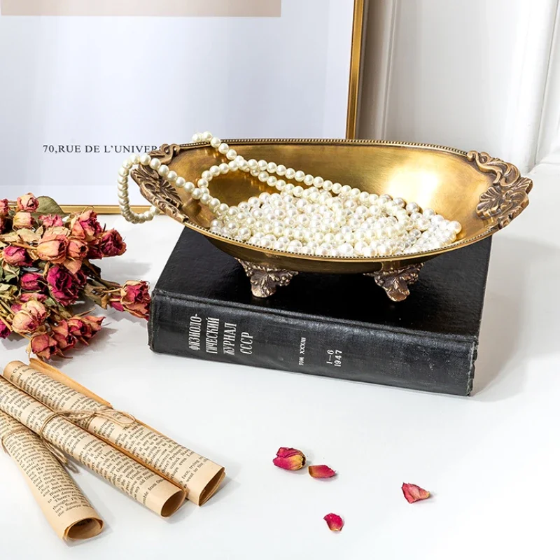 

Mia Home Brass Retro Tray European Style Handmade Oval Plate Light Luxury French Aromatherapy Coffee Table Fruit Tea Tray