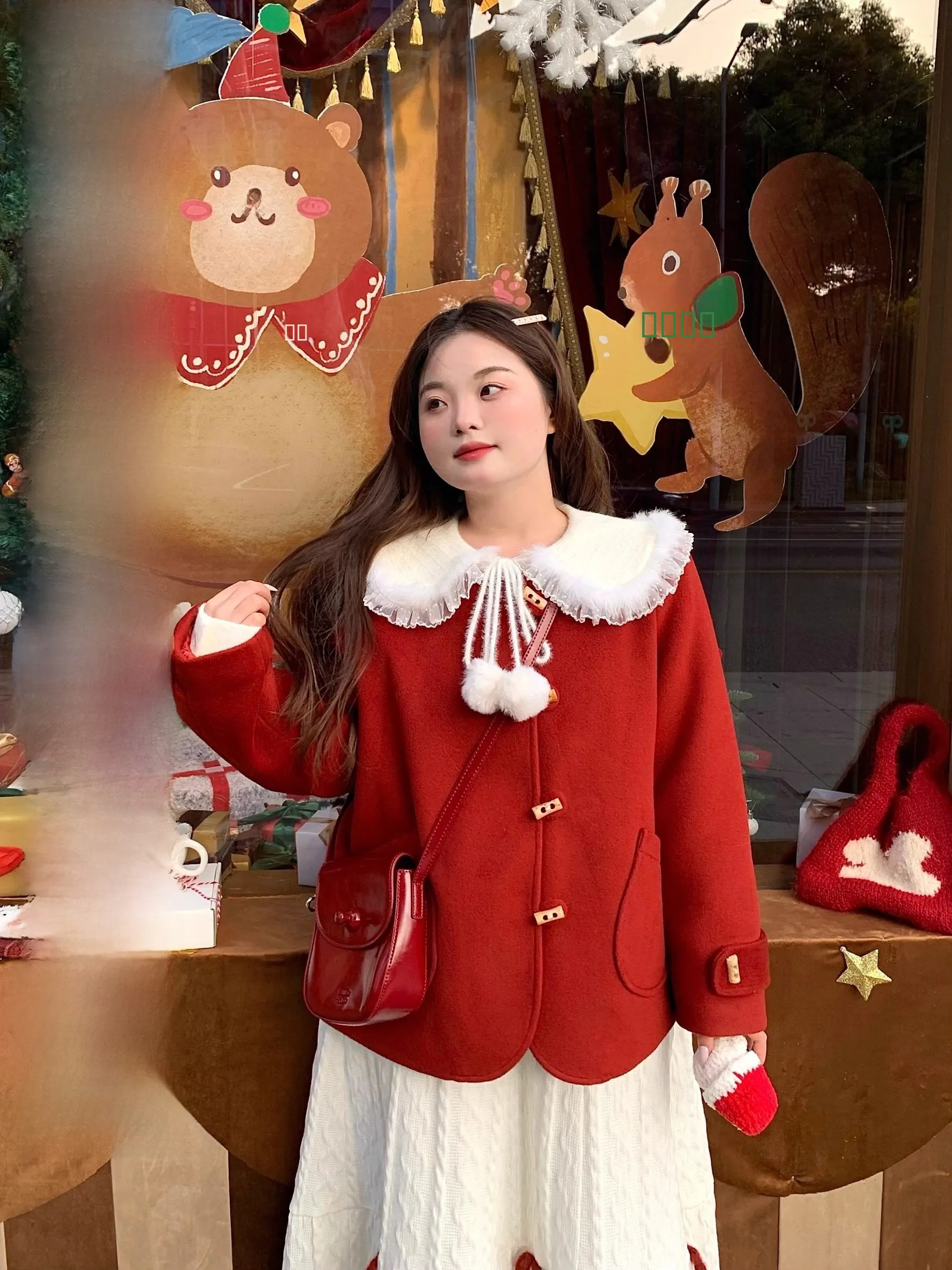 

Красное шерстяное пальто с оборками внутри, круглым вырезом, большого размера, женское, свободного кроя, зимнее, модное, для женщин