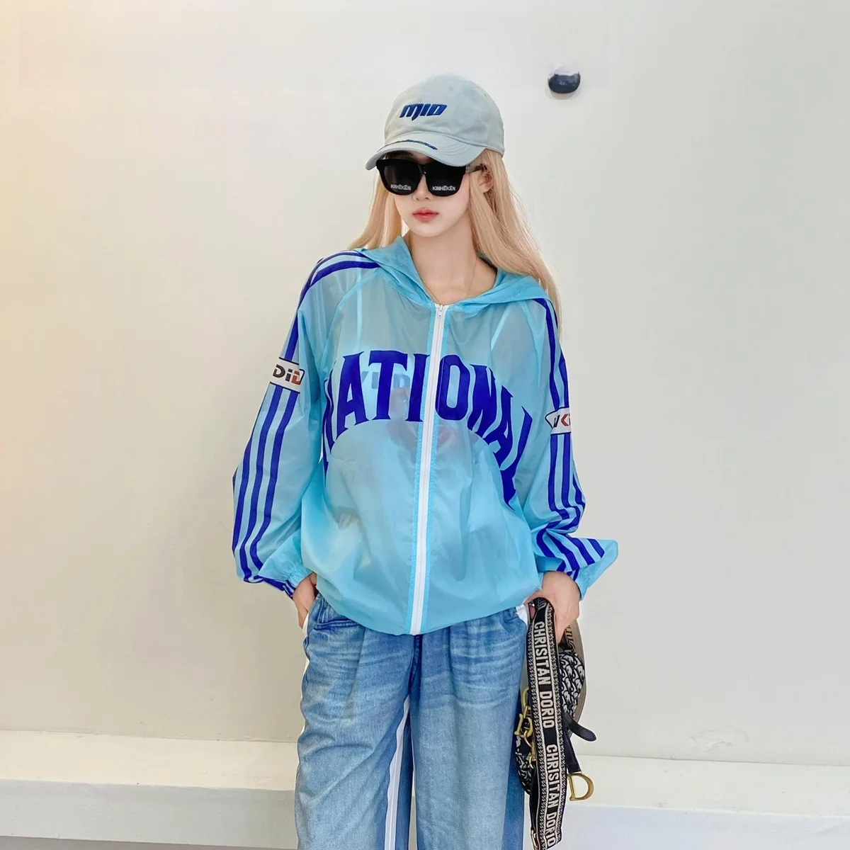 

Женский летний кардиган из ледяного шелка свободного кроя, легкий, с защитой от солнца, модный, для повседневной носки, из смесового полиэстера