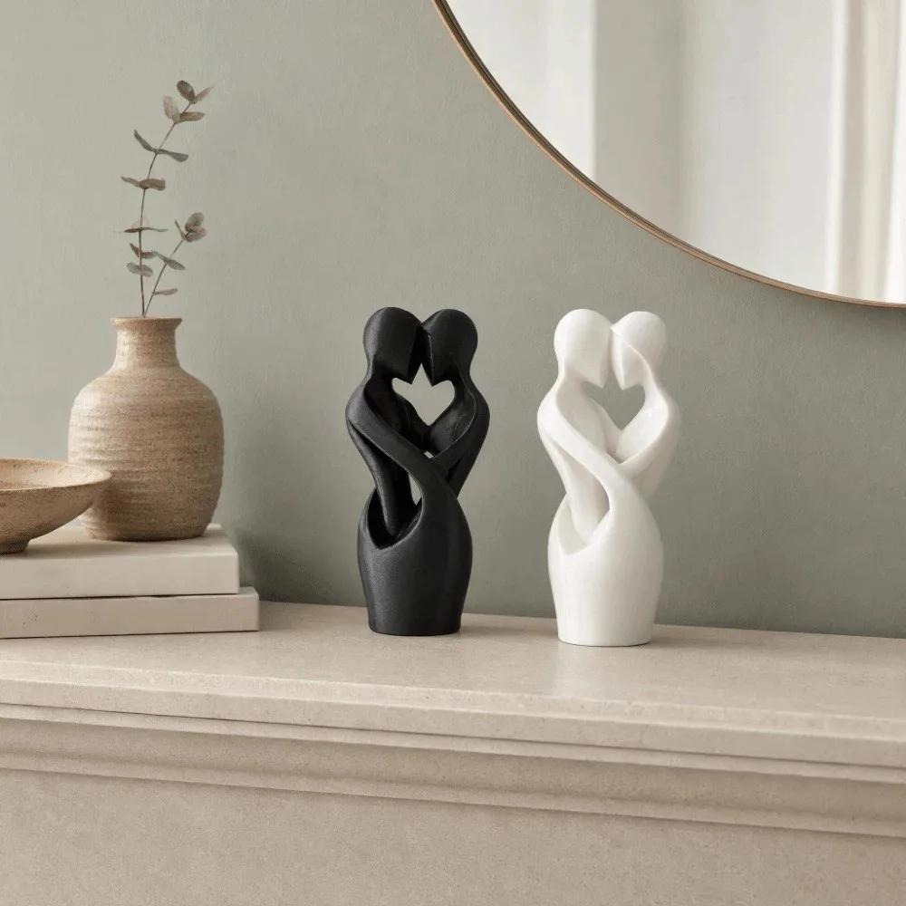 Romantic 3D Printed Embracing Couple Statues Abstract Creative Hugging Statue Plastic Couple Figure Ornament Valentine's Day