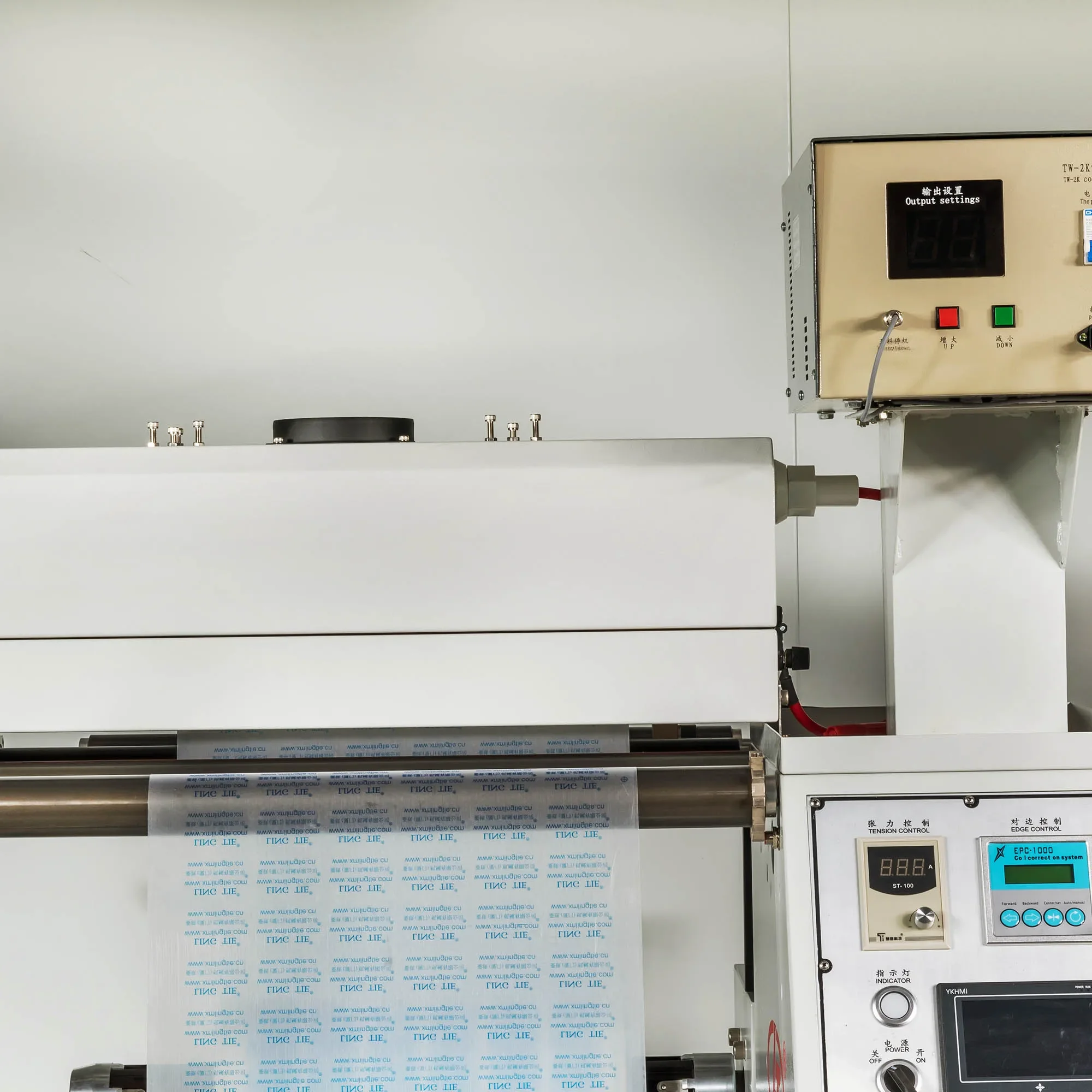 Automatic Rewinding Machine with Corona Treatment