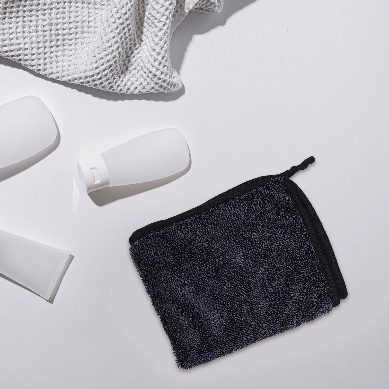 

2Pcs Car Drying Towels Super Absorbent Ultrafine Fiber Cleaning Cloth for Car Windows Glass Reusable Auto Wash