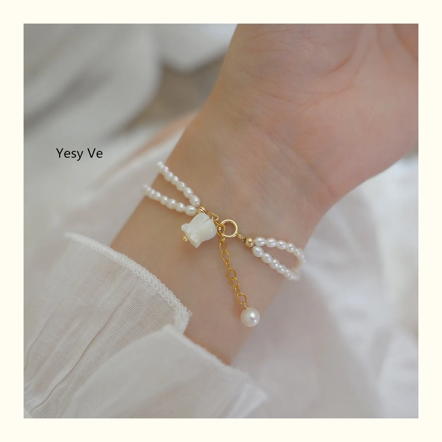 Yesy Ve Women Natural Pealrs Bracelet Natural Shell Carved Flower Fresh Water Pearls Hand Chain Import 14K Gold Plate New Arrive