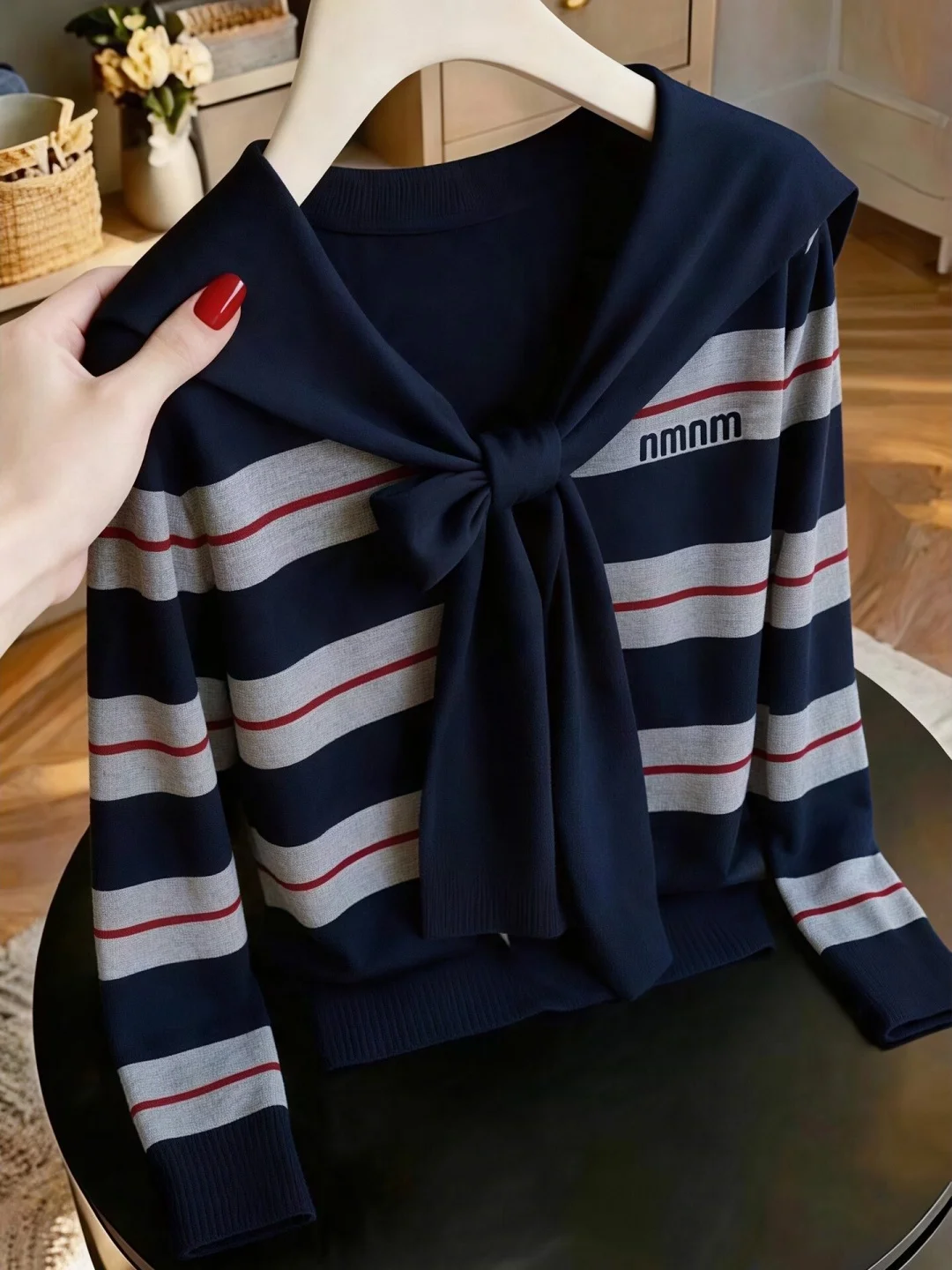 Casual Style Women's Knitted Stripe Top Soft Fabric Long Sleeve round Neck Windproof Regular Fit Light Maturity Fashion Trend
