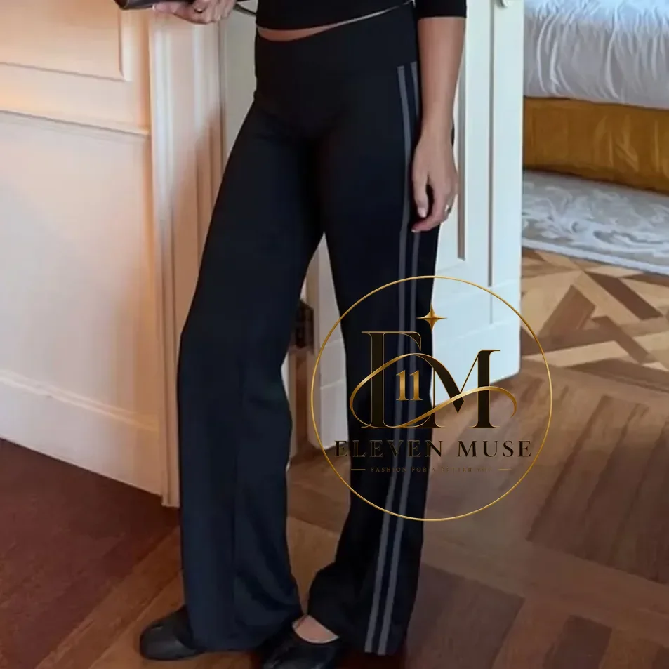 On Black Minimalist Low-Waist Flared Yoga Pants with Side Stripe Stitching, Slimming Versatile Casual Commuting Yoga Pants