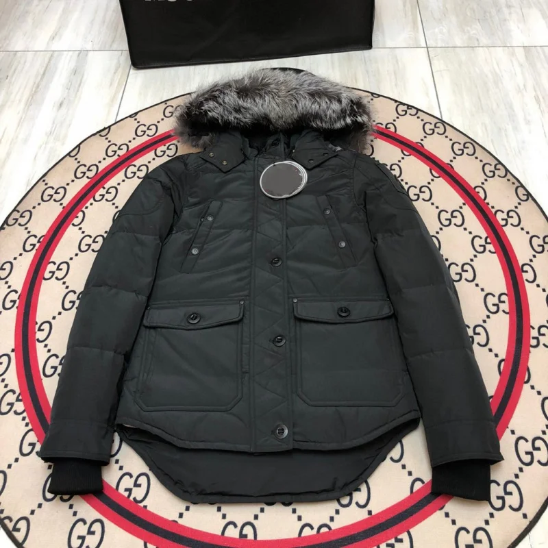 MO*SE KNUCKL*S Solid Color Windproof Crop Puffer Jacket Winter Thick Short Style 90% White Goose Down Female Jacket Womans Coat