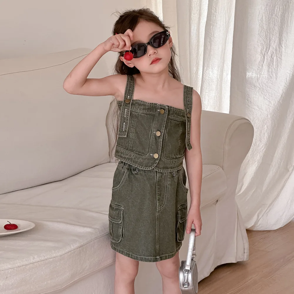 

Girls Summer Jeans Set 2024 New Korean Solid Color Sleeveless Vest and Pants Two Pieces Casual and Comfortable Girls Clothing