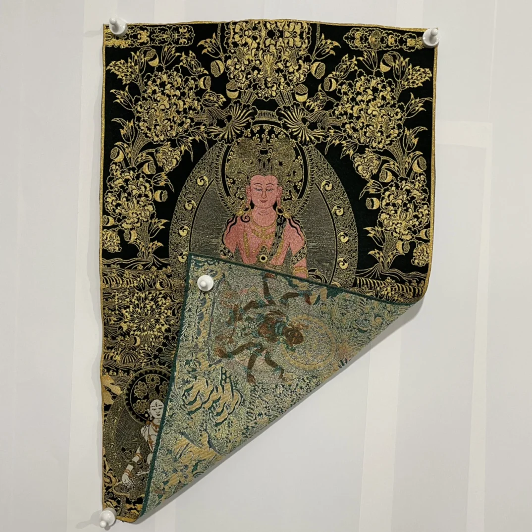 

35"Thangka Embroidery Tibetan Buddhism silk Embroidery Longevity Buddha Amitayus Thangka hanging screen Town house