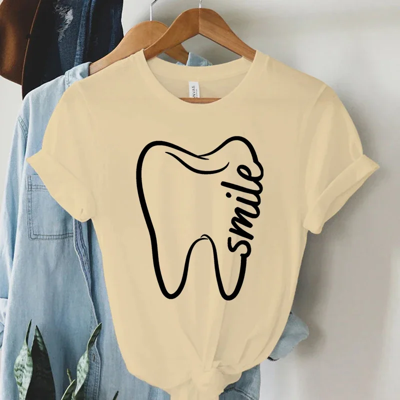 Women Harajuku Style Cartoon Teeth and Smile Print Short Sleeve Tee Casual Basic Trendy Women Personality Breathable Refresh Tee
