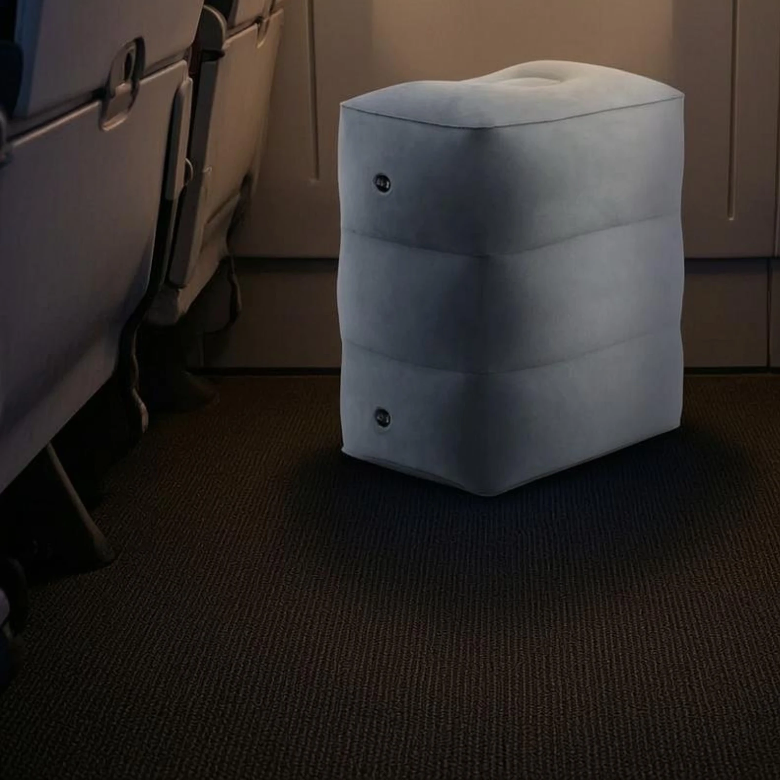 Inflatable Footrest Three-Layer Travel Footrest Airplane Foot Rest Built-in Valve Footstool Sturdy for Airplanes