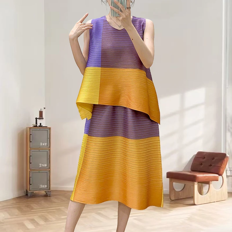 

Miyake Pleated Skirt Set Plisse2025 Summer Casual Loose Fold 2-piece Sleeveless Print Pleat Tank Top+loose Hem Skirt Pleats Set