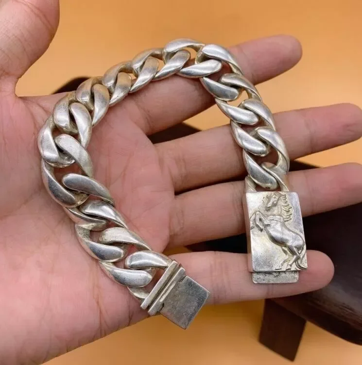 Fashion Miao Silver Male and Female Zodiac Horse  Noble Bracelet