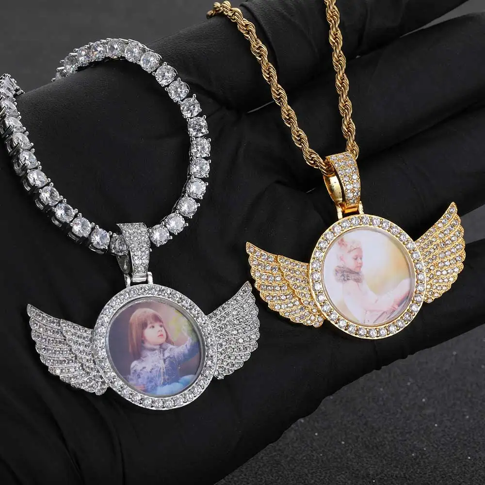 Dropshipping Hip Hop Personalized Pendant Bling CZ Memorial Picture Necklace Photo Custom Angel Free Engrave Wing Pendants