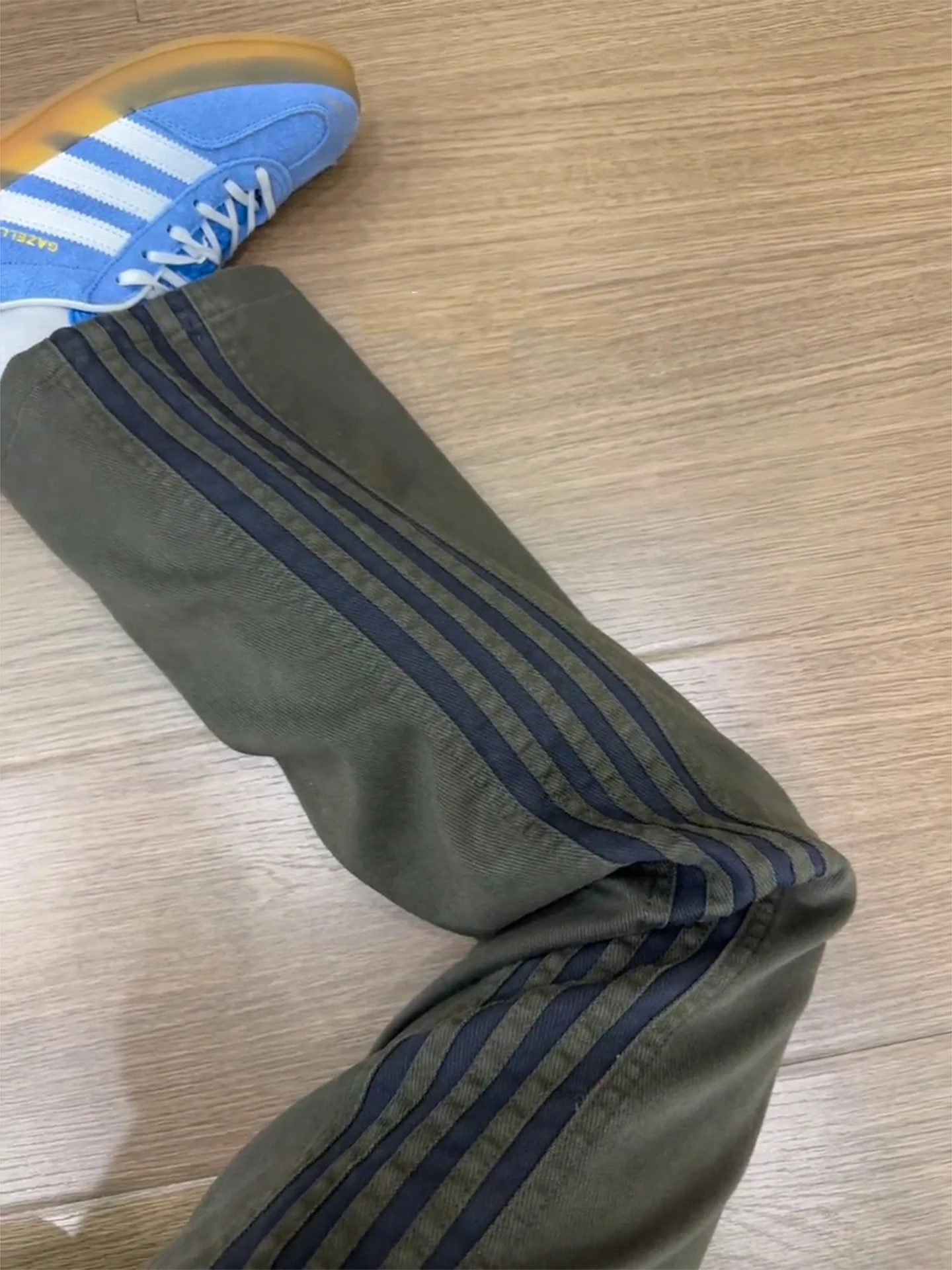 

Мужские летние американские футболки в полоску в стиле милитари, тонкие повседневные брюки с широкими штанинами в стиле милитари, свободный крой с низкой талией