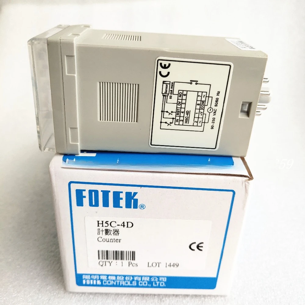 H5C-4D  FOTEK Counter 90-250VAC  4 Digits Preset Counter With  Base New & Original