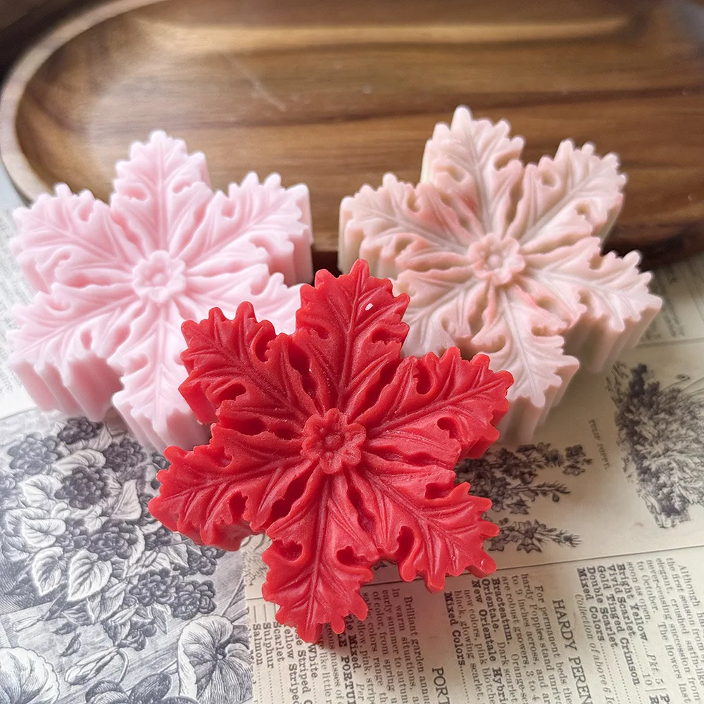Christmas Snowflake Silicone Candle Mold Soap DIY Aromatherapy Plaster Candle Decorating Mould Candy Chocolate Making Tool Decor