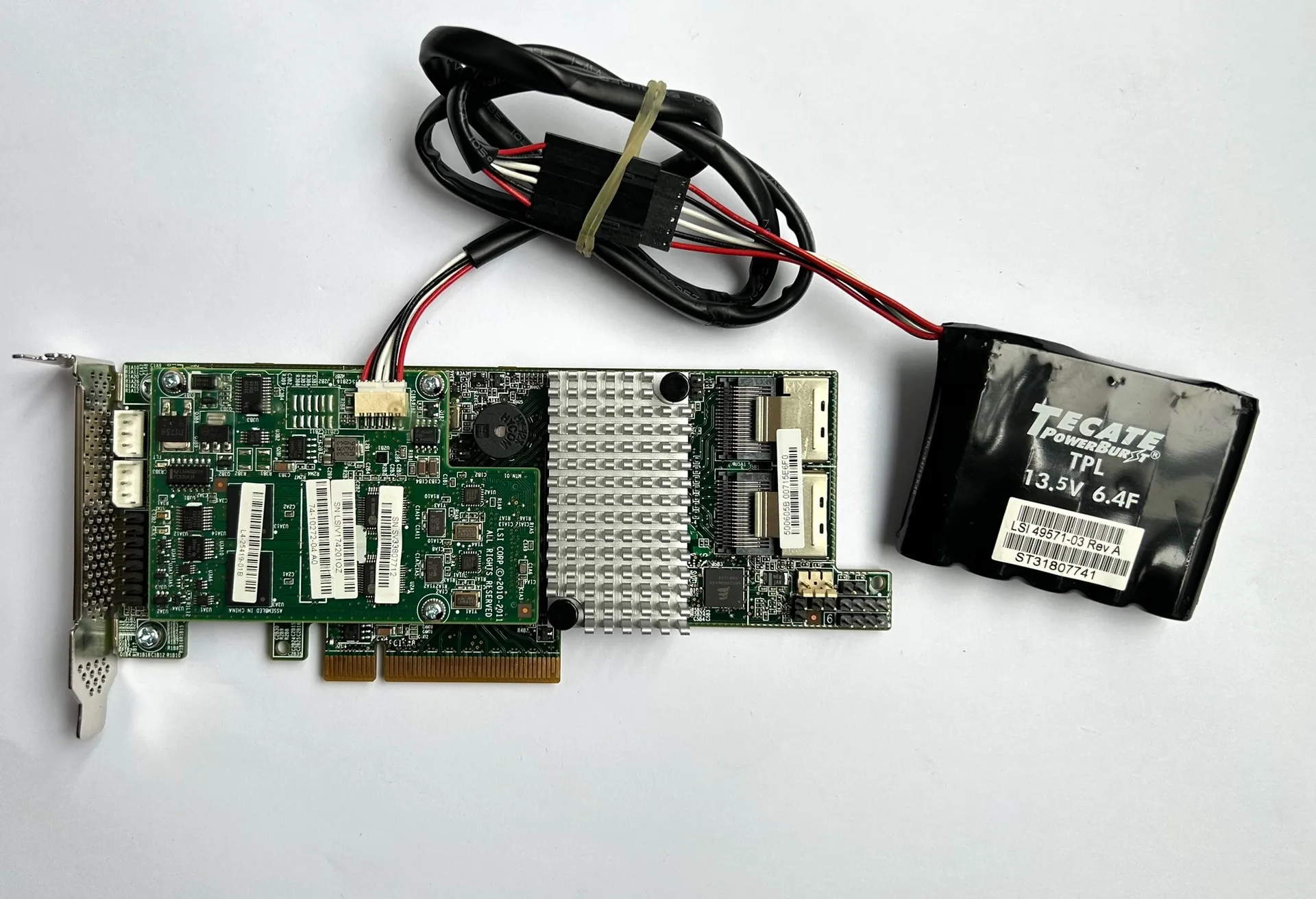 Известный бренд LSI MegaRAID 9266-8i 6 Гбит/с 1 ГБ