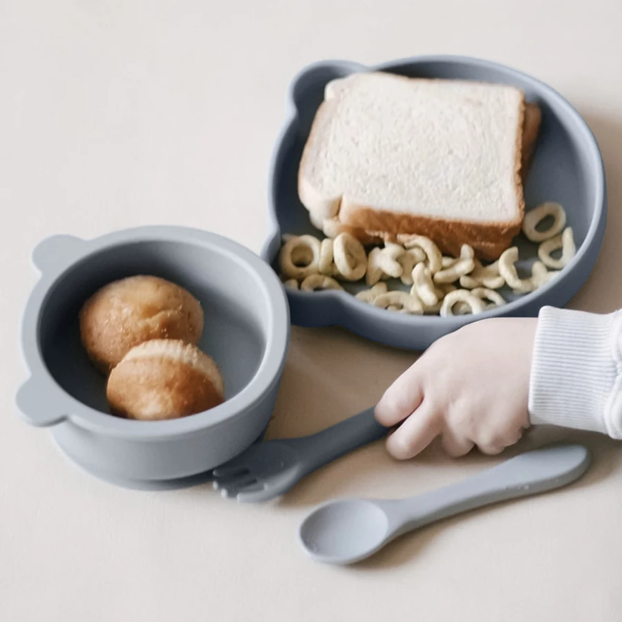 Baby Silicone Children\'s Tableware BPA Free Infant Waterproof Suction Cup Bowl Portable Solid Color Feeding Food Tray