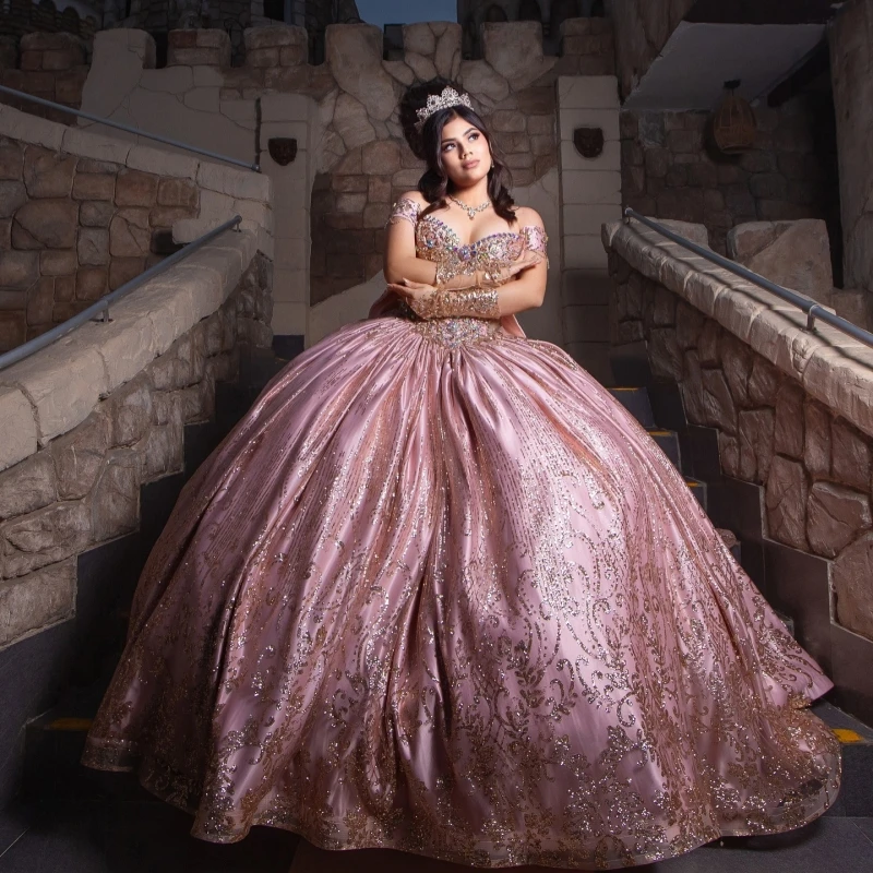 

Pink Shiny Quinceanera Dresses Ball Gown Off The Shoulder Sequin Applique Lace Beading Crystal Bow Tull Sweet 16 Dress Vestidos