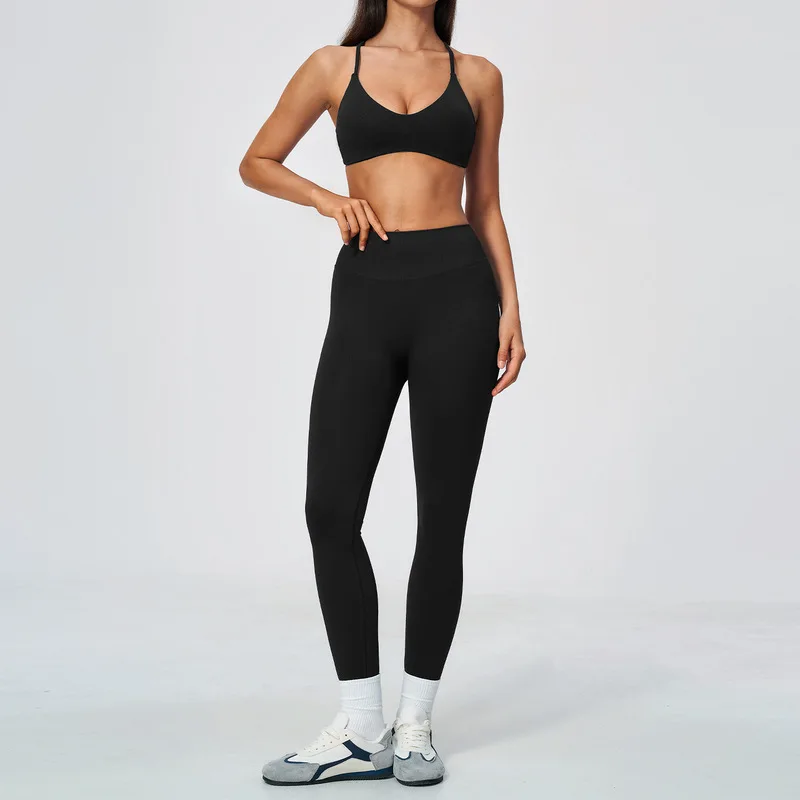Ladies Seamless 2‑Piece Yoga Sport Set Breathable Butt‑Lift High Waist Leggings Adjustable Sports Bra Gym Pilates Fitness Suit