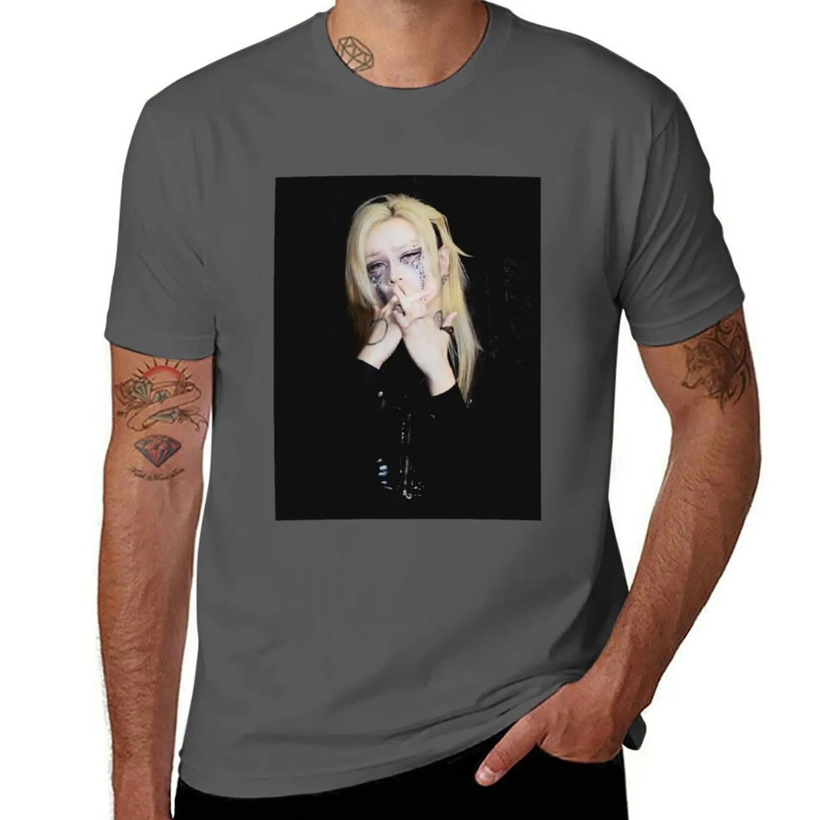 

Kyuho Lee Esprit Madman’s T-Shirt Casual Graphic Print Tee