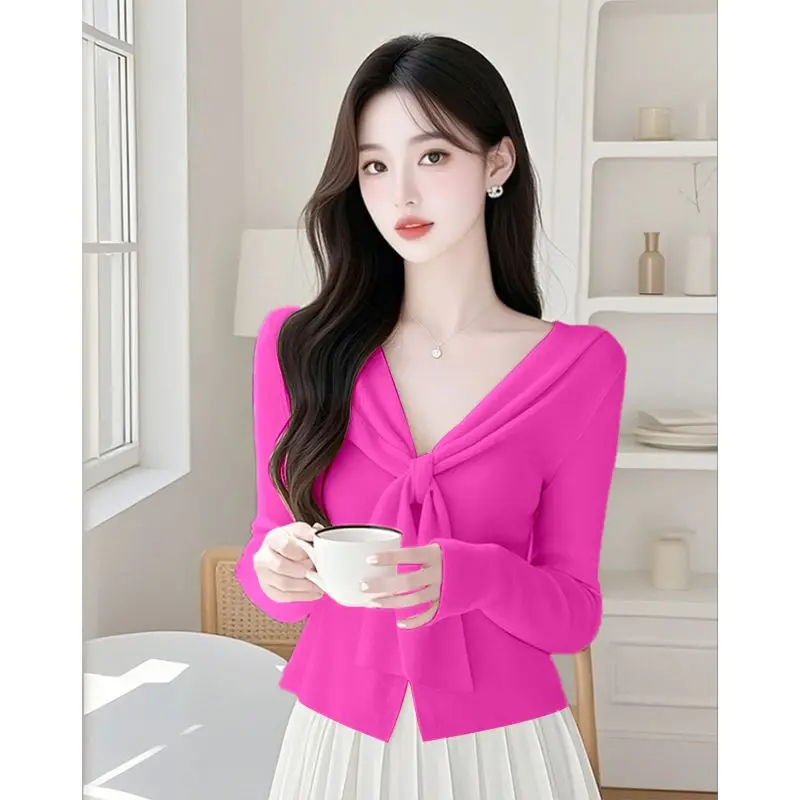 

Korean Beautiful Yellow Bow Streamer Sweater for Women in Spring New Single Wear Versatile Top