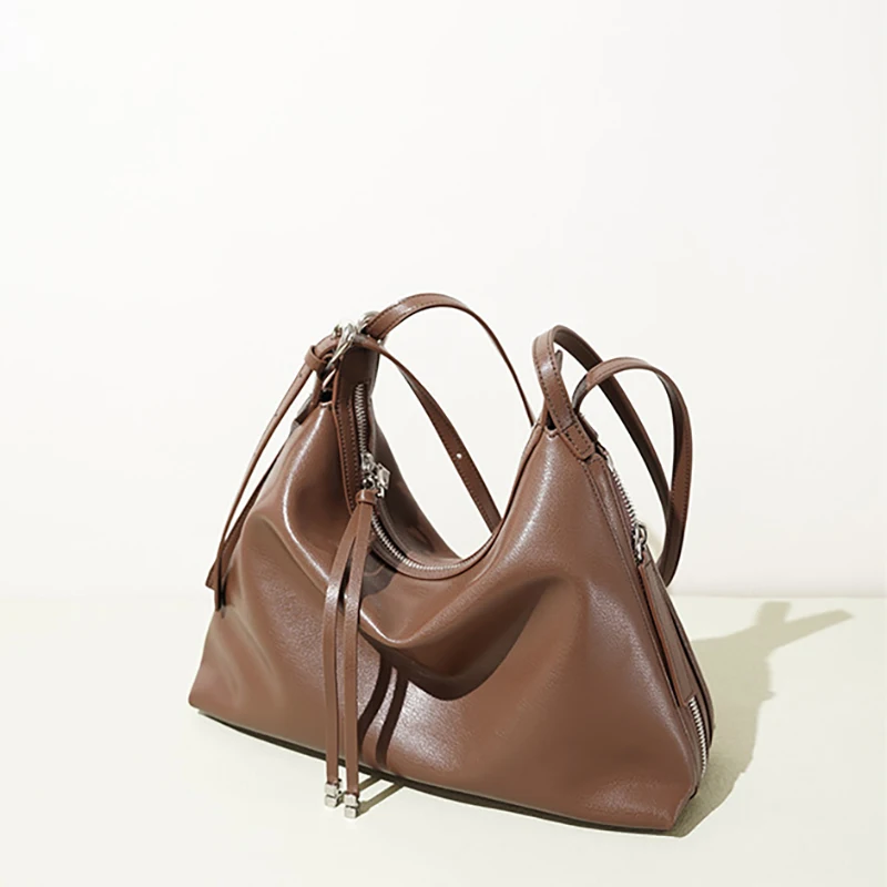 2026 Fall Winter New Split Leather Tote Bag Unique Shoulder Handheld Bag Women Premium Versatile Trendy Soft Leather Handbag