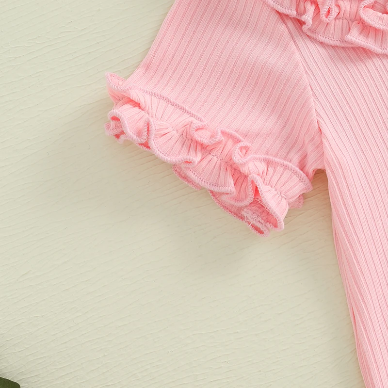 طقم ملابس للفتيات الصغيرات مكون من 3 قطع مع سروال سفلي بأكمام مكشكشة وطبعة زهور وعصابة رأس متطابقة