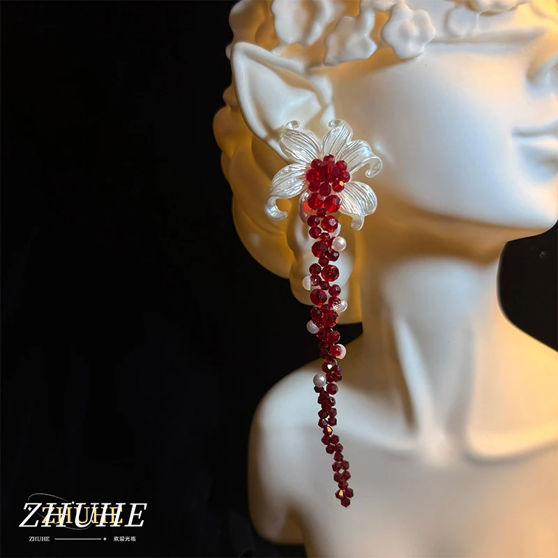 

Vintage Red Crystal Flower Tassel Earrings, Copper Jewelry Accessories for Women & Men, Elegant Imitation Pearl Dangle Drop Earr