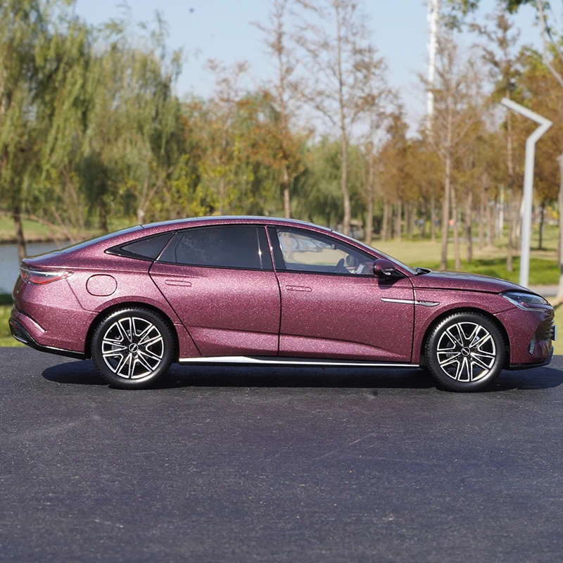 

1:18 Original Factory, BYD Seal DM-i Car Model EV BYD Electric Vehicle New Energy Alloy Car Model