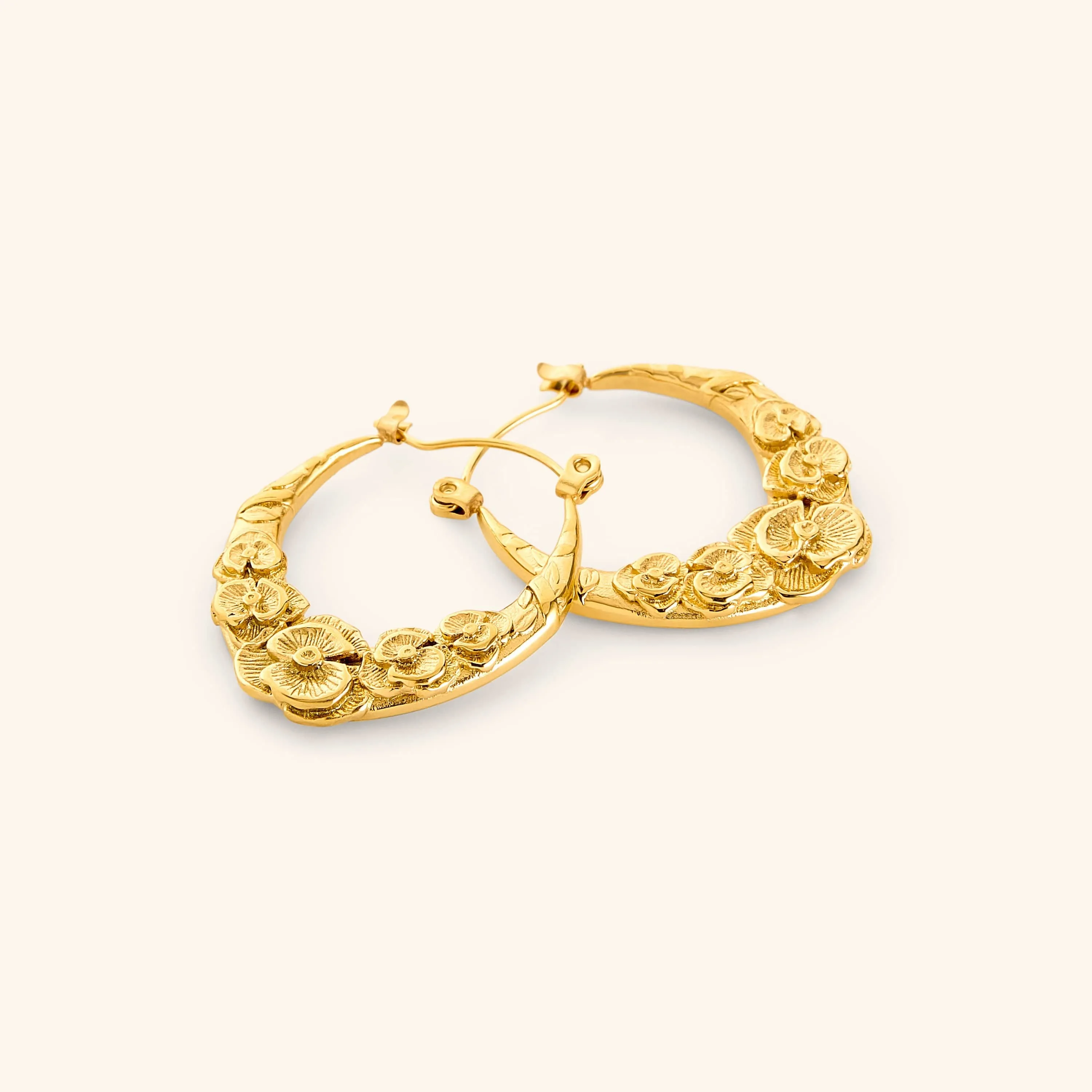 

3D Poppy Bloom Hoops Elegant Palestinian Heritage Stainless steel Earrings Everyday Sculpted Florals for Gifting & Keepsakes