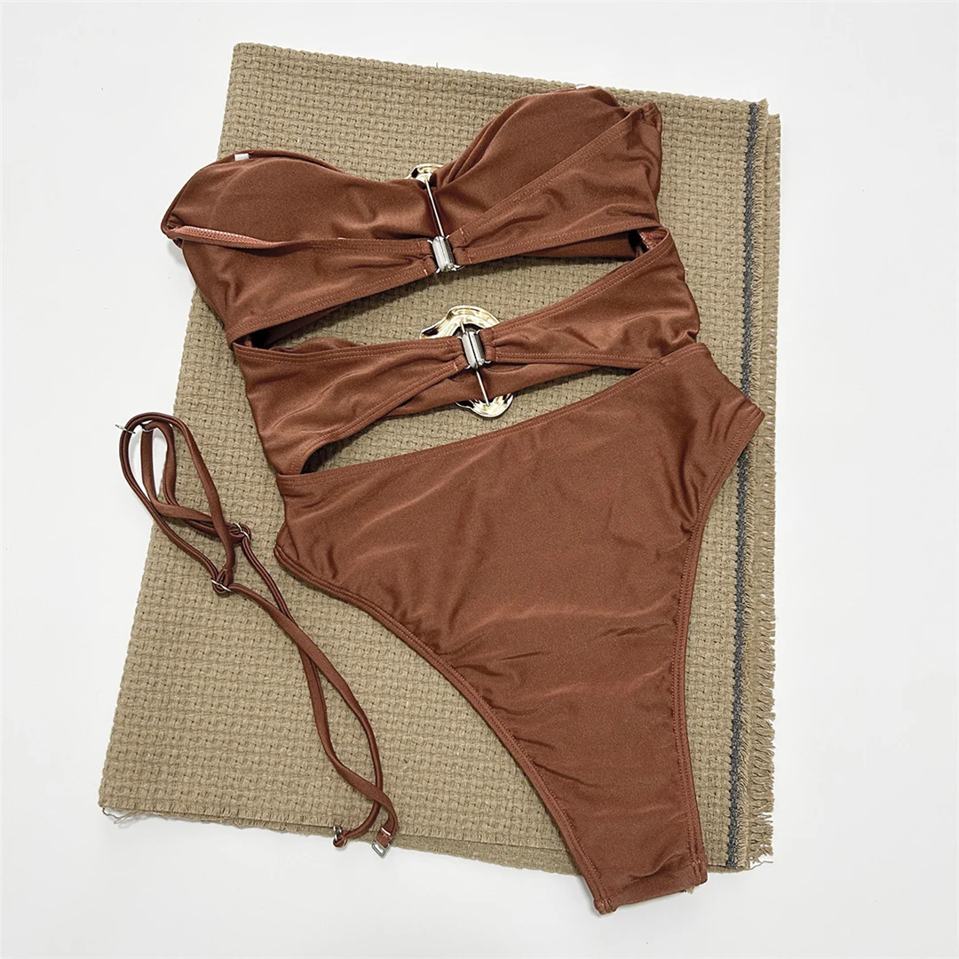 3 Farben, sexy Metallringe, ausgeschnittener Damen-Badeanzug, einteiliger Badeanzug, Damen-Bandeau, hoher Beinausschnitt, Badebekleidung, Badeanzug, Modell V5931. – Detail 13