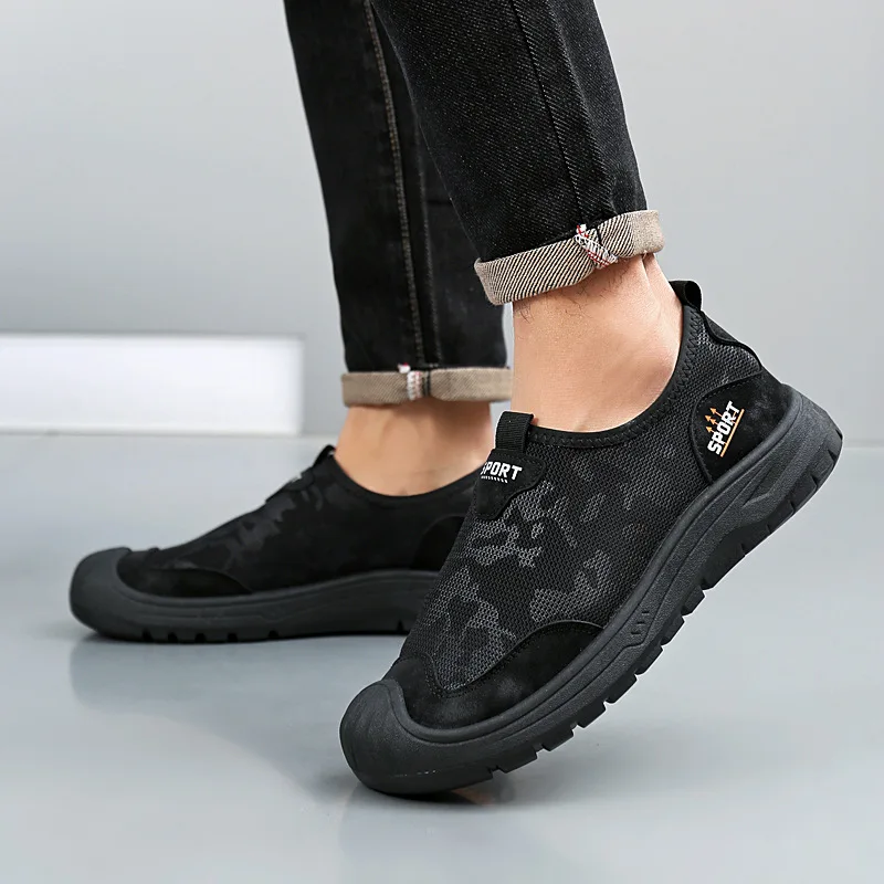 Spring new fly-woven outdoor mesh men's walking shoes one-pedal fashionable dad men's shoes