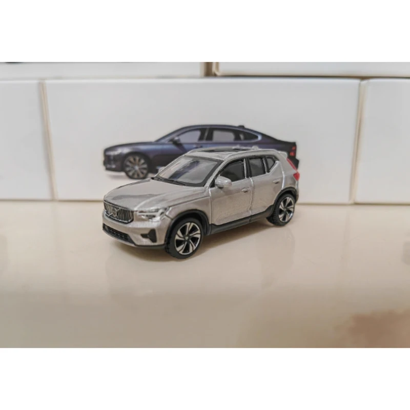 Original Diecast 1:64 Scale XC90 XC40 XC60 V90 C40 S90 Alloy Car Simulation Series Model Souvenir Collection Gift Static Display