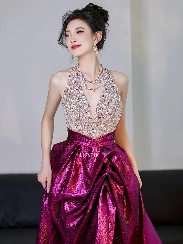 Lichte luxe beroemdheidsfeestjurken Kralen Halter Ruglooze pailletten Vloerlengte Zijde Satijn Vrouw High-end bruiloftsgalajurken