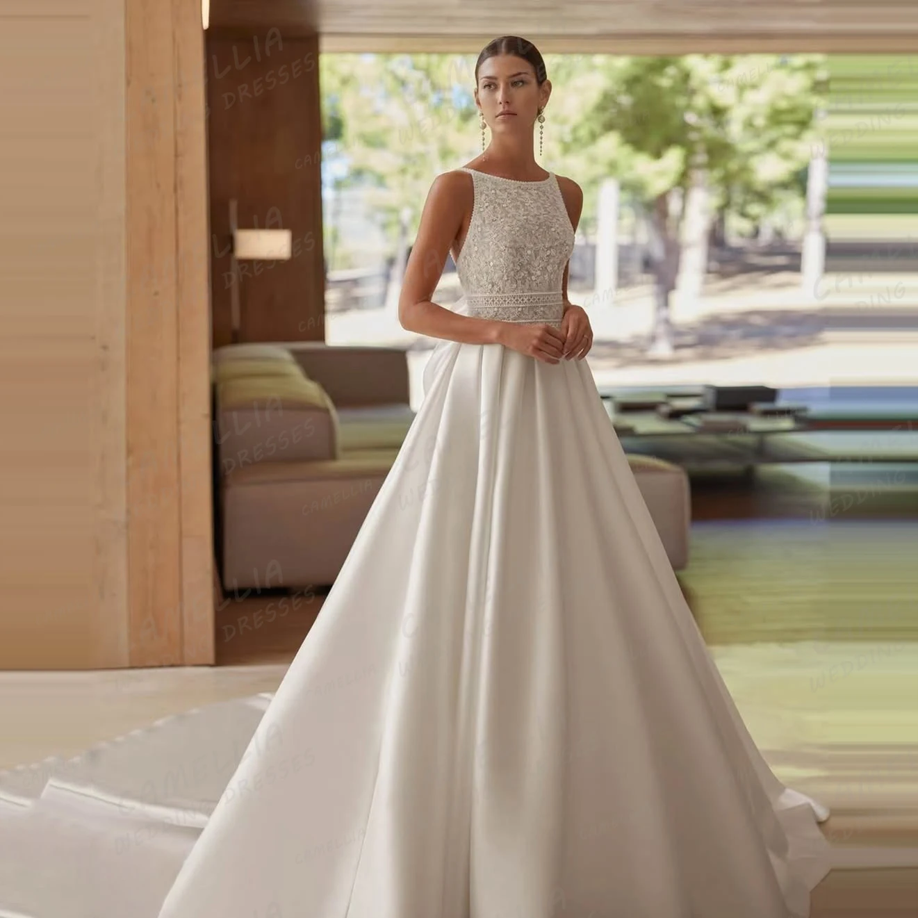 Simple A Line 2025 Wedding Dresses Women's Sexy Sleeveless Satin Bridal Gowns Sweep Train Appliques Vestidos De Novia Customized