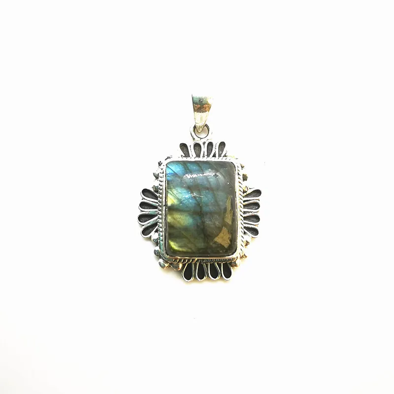 Nepal Hand 925 Silver Jewelry Inlaid Natural Round Labradorite Vintage Square Pendants for Lady T9044