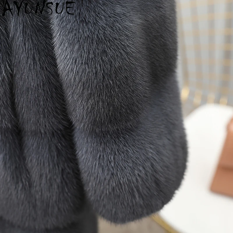 AYUNSUE 천연 밍크 모피 코트 여성 2025 겨울 따뜻한 후드 리얼 모피 코트 여성 의류 고품질 코트 여성 Шуба Женская