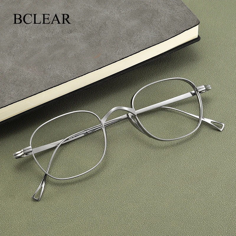 BCLEAR Pure Titanium Eyeglasses Frame Men Women Retro Oval Spectacle Frames Optical Glasses Eyewear Ultri-light Fashion Unisex