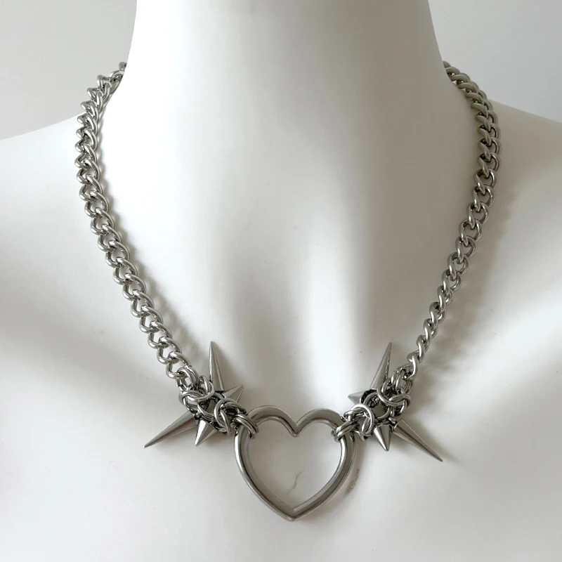 Punk-Schmuck Edelstahl Nieten-Herz-Anhänger Halskette für Frauen Mode Goth Grunge Cool E-Girl Charm Ästhetisches Accessoire – Detail 3