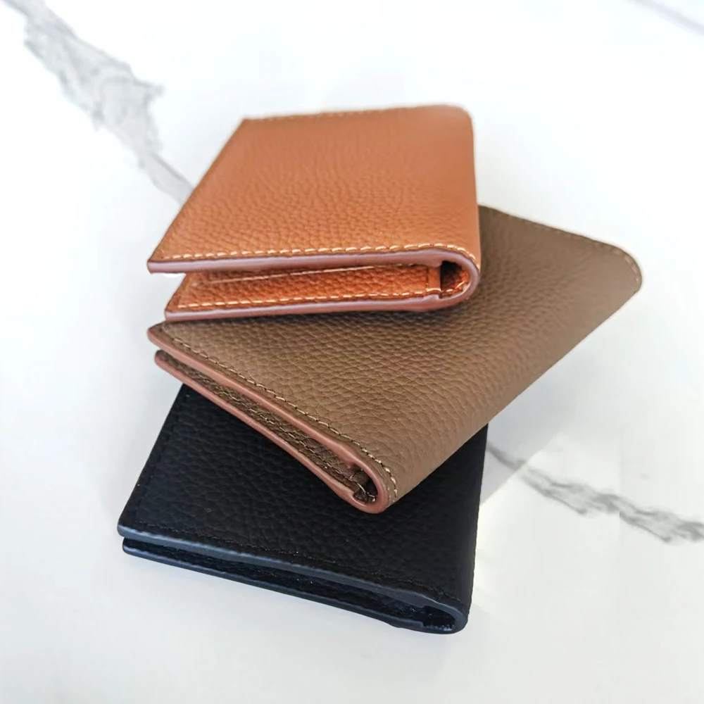 اسم مخصص فاخر الرجال Waalet جلد طبيعي تخصيص الأحرف الأولى حامل بطاقة المرأة الصغيرة مع صندوق هدية محفظة الأعمال الصغيرة