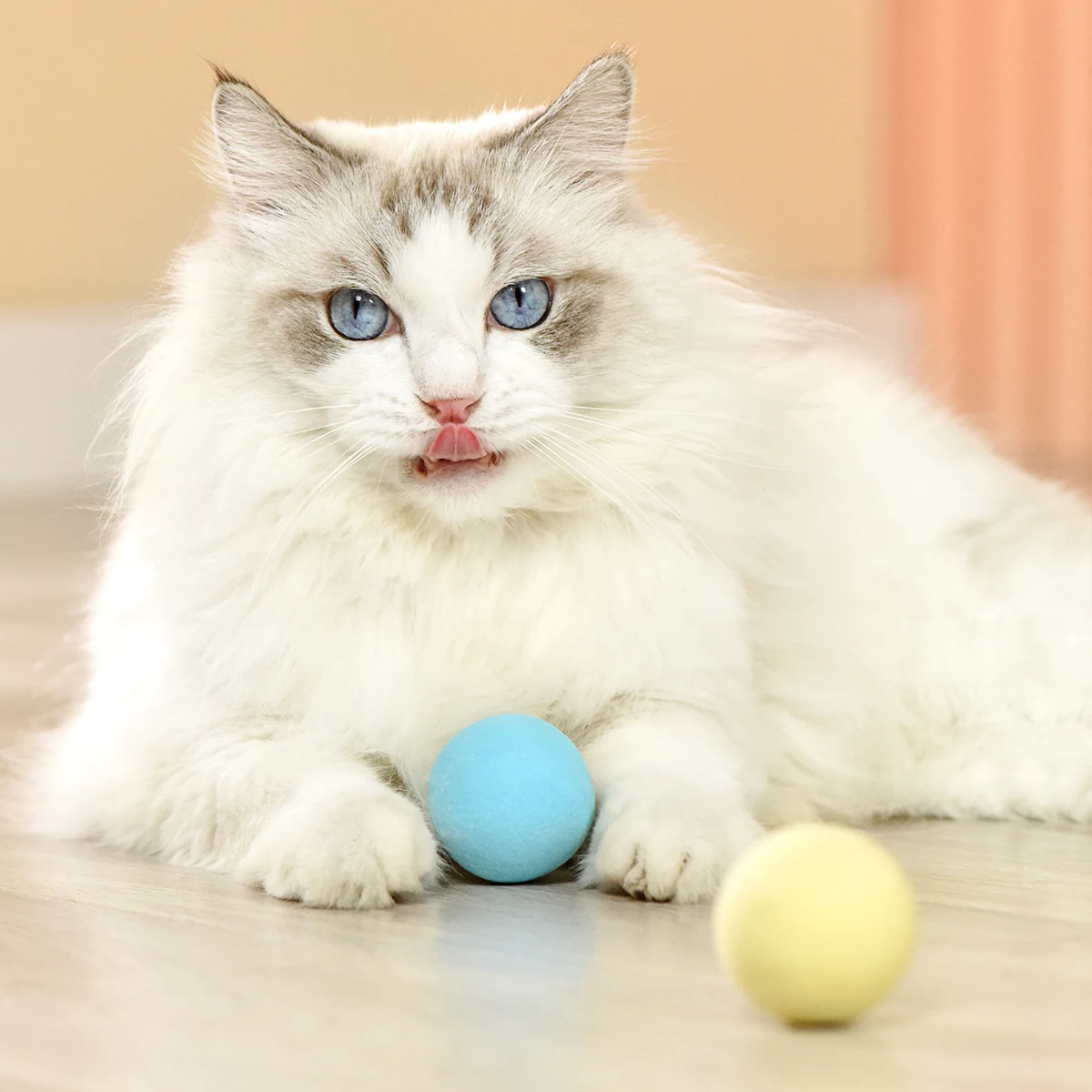 Bola de ladrido gravitacional EW para gatos, juguete de palo de menta