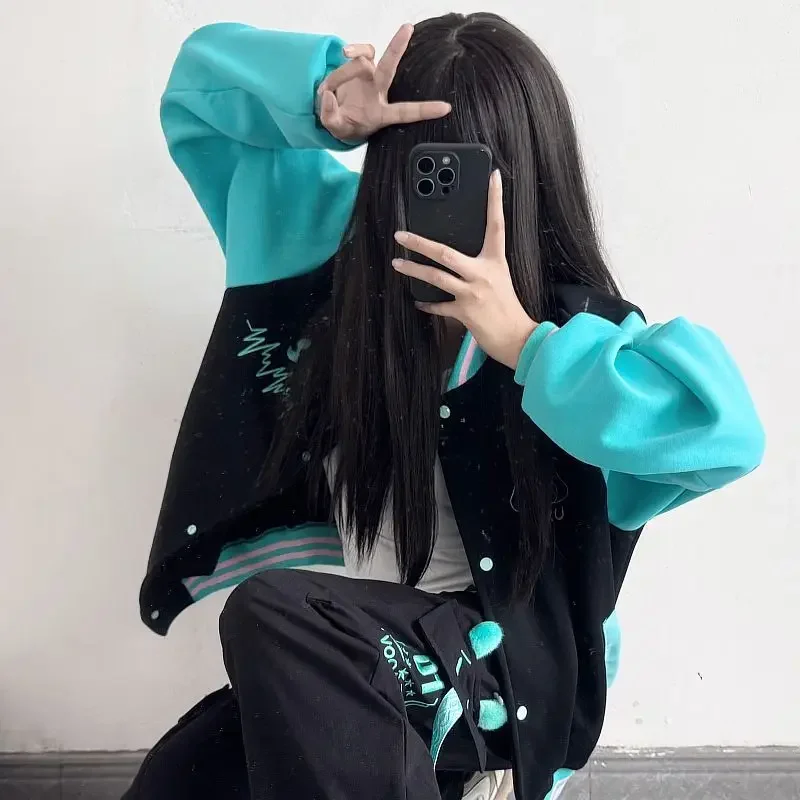 أنيمي هاتسون ميكو رشاقته سترة فضفاضة كبيرة الحجم ملابس للجنسين زي بيسبول معطف الشارع الدافئة الصوف مبطن سترات ناعمة #4