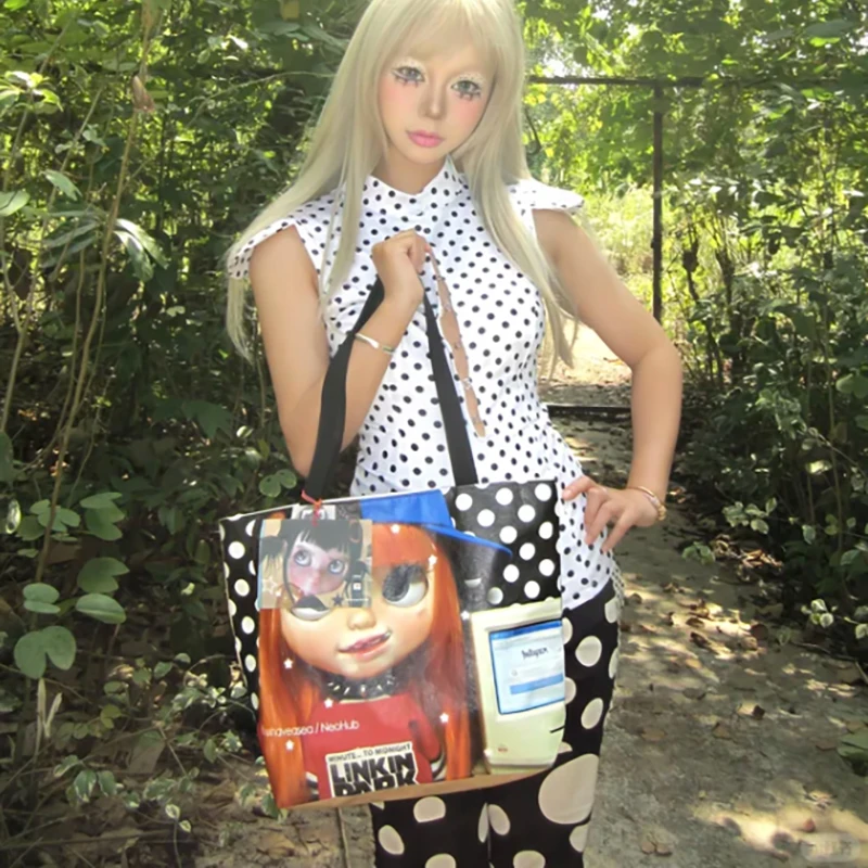 Thumbnail 3 - #67 Best Shopping Tote Bags to Buy In 2026