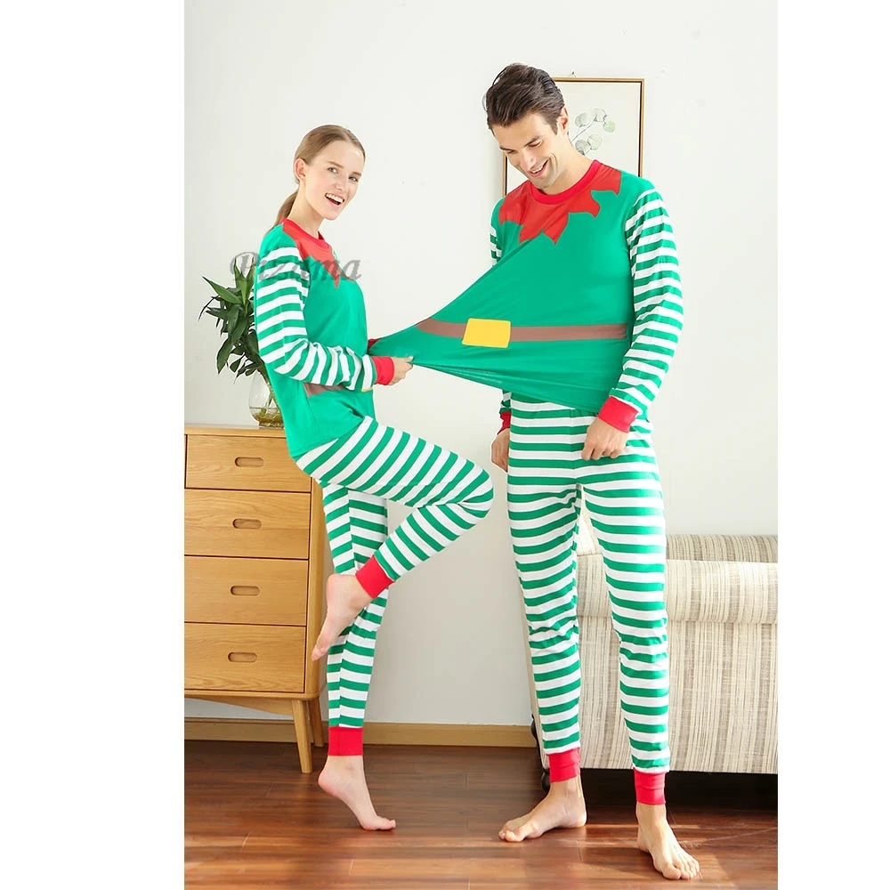Mommy and Me Clothes 2024 New Christmas Pajamas Set for Family 100 Cotton Sleepwear Adults Kids 2 Pieces Suit Xmas Look Outfits