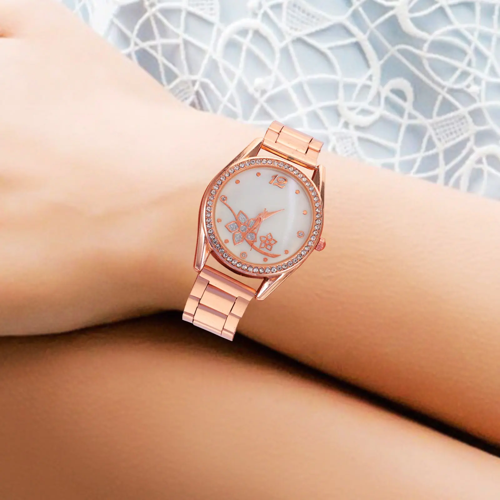 Flower Crystal Wristwatch for Alloy Strap Breathable Comfortable Design Durable Casual Watch Student Gift Watch