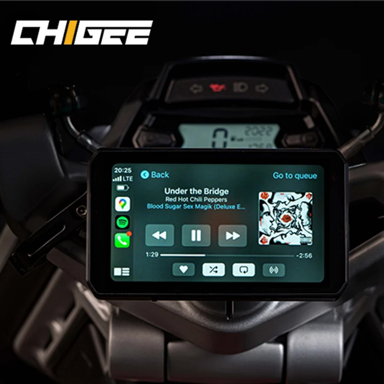 Branding Product 5g 720p 5inch Ips Carplay Aio 5 Chigee Moto Dash Cam Gps Dashboard Camera for Motorcycle